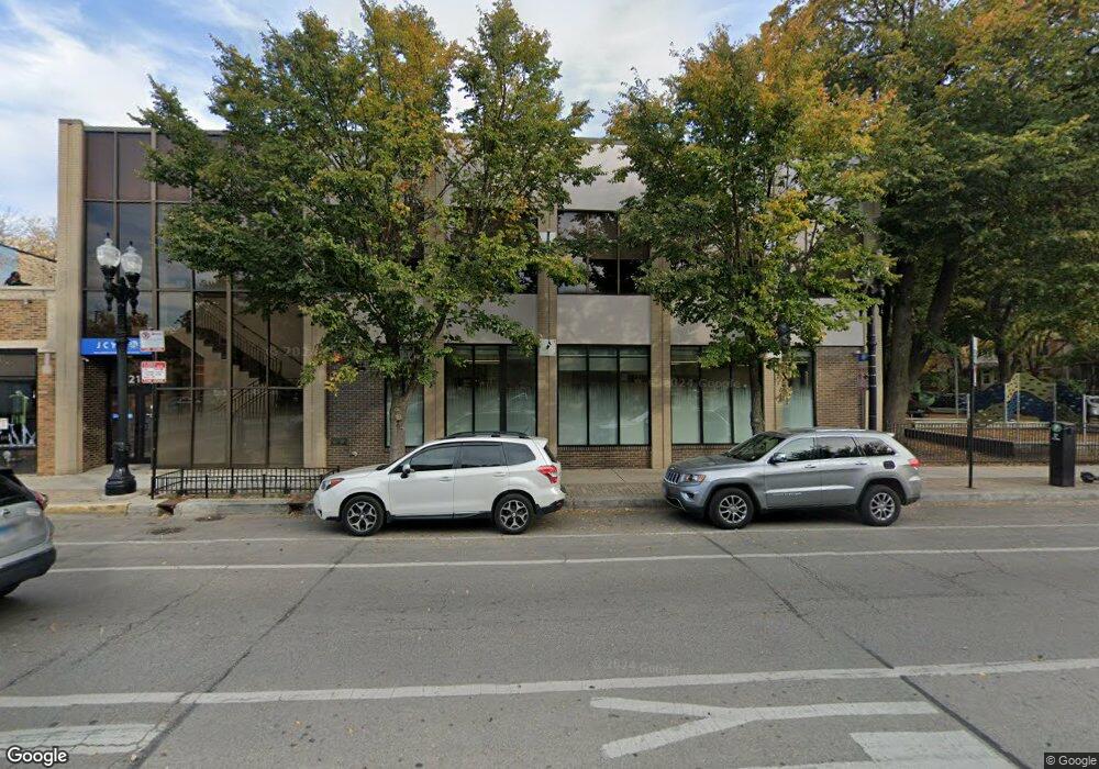 2112 W Lawrence Ave, Chicago, IL 60625 - photo 1