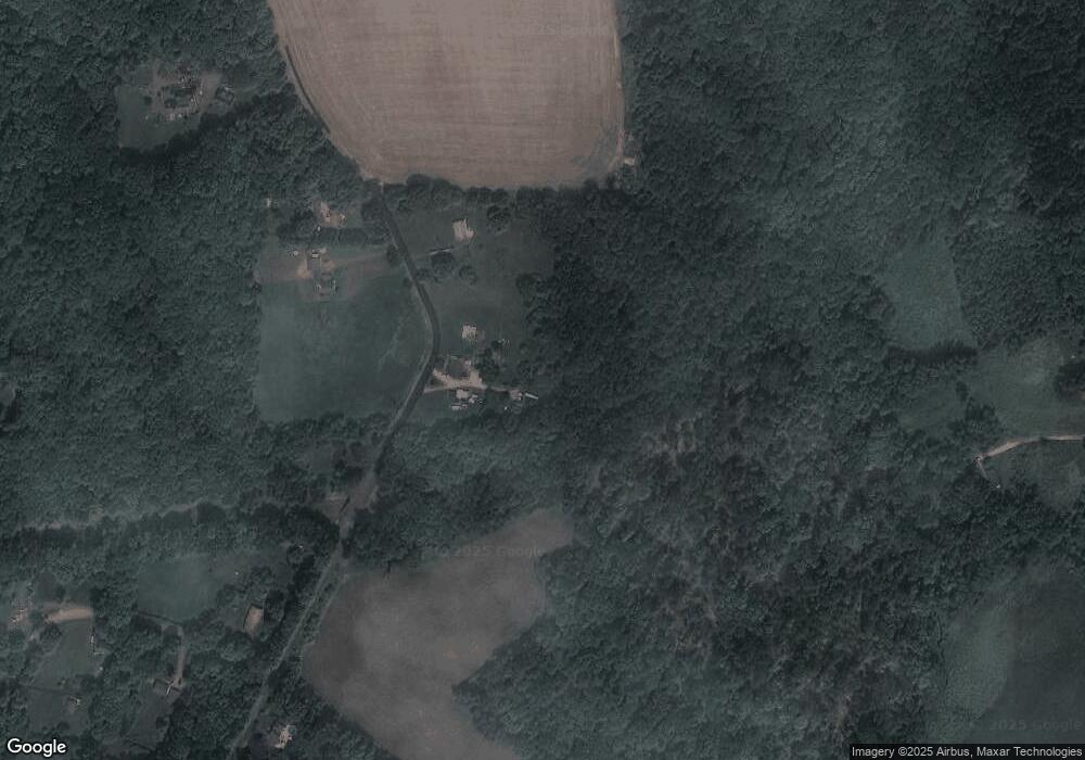 195 Modock Rd, Putnam, CT 06260 - photo 1