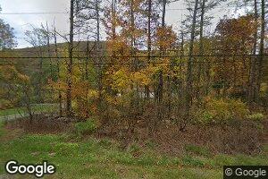 9 Lazy Ln, Mill Hall, PA 17751