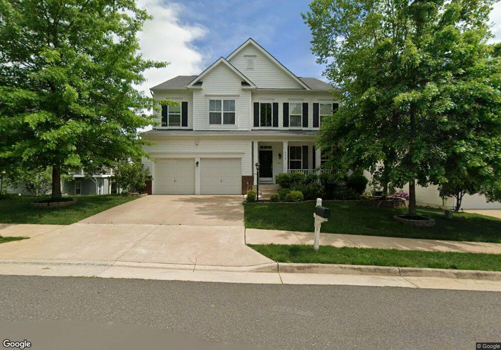 6214 Glen Wood Loop, Manassas, VA 20112 - photo 1