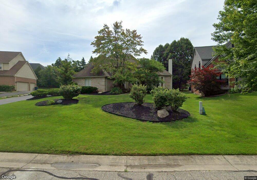 3305 Springbrook Ct, West Bloomfield, MI 48324 - photo 1