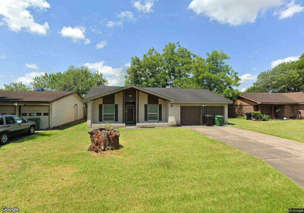 11234 Newton St, Houston, TX 77089 - photo 1