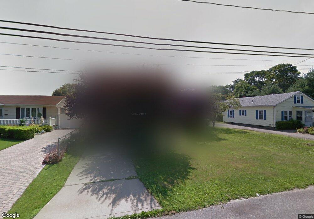 449 3rd Ave, Bayport, NY 11705 - photo 1