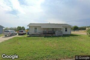 509 4th St SW, Wagner, SD 57380