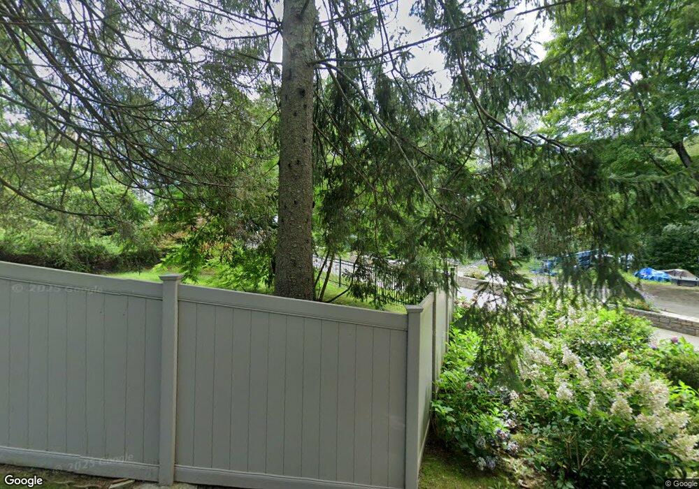 55 Oakland Dr, Oakdale, CT 06370 - photo 1