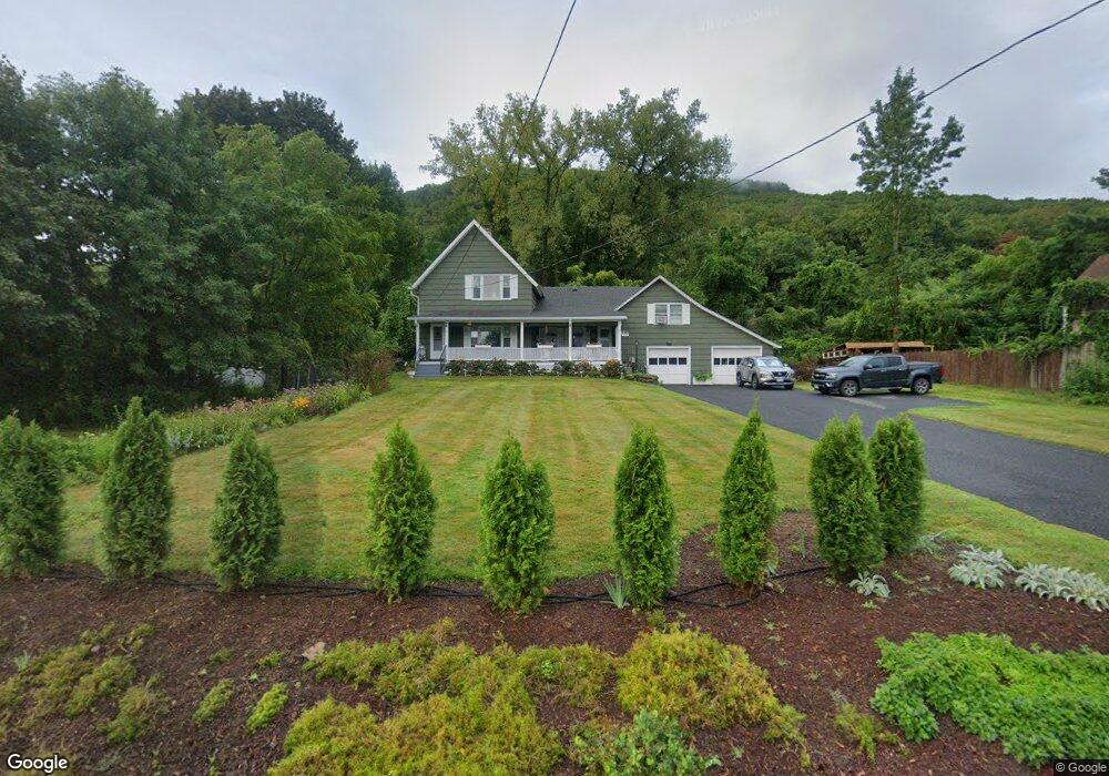 10 East St, Easthampton, MA 01027 - photo 1