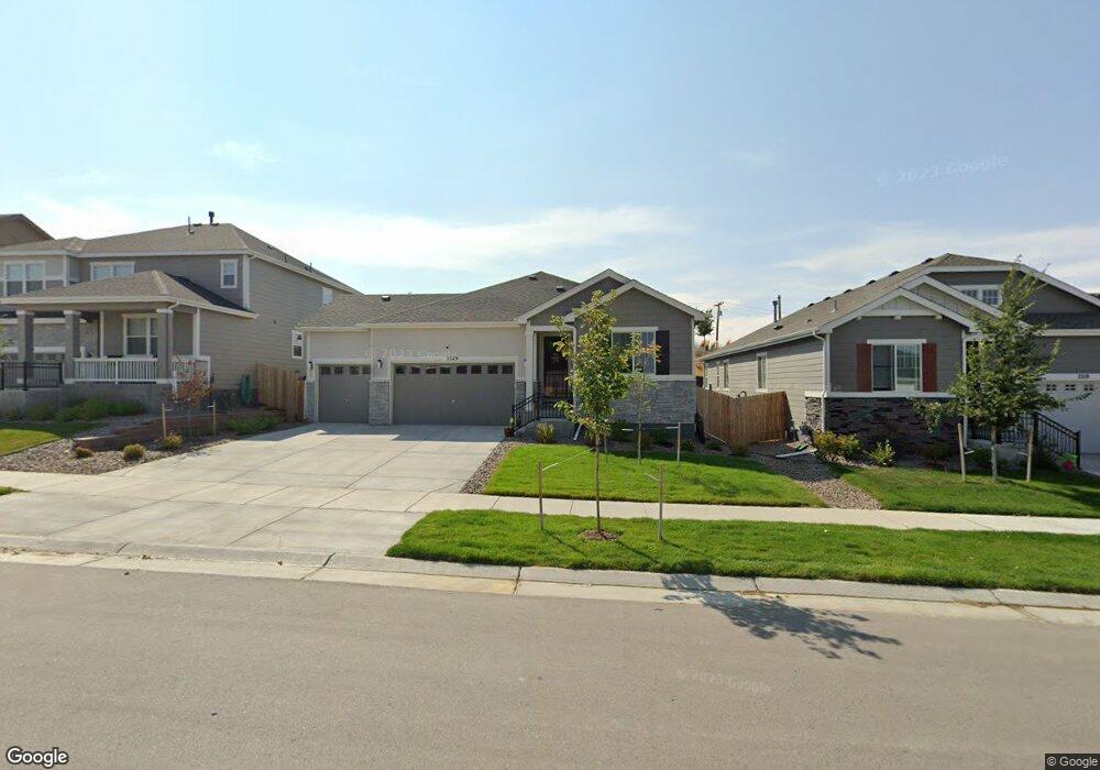 7729 S Old Hammer Way, Aurora, CO 80016 - photo 1