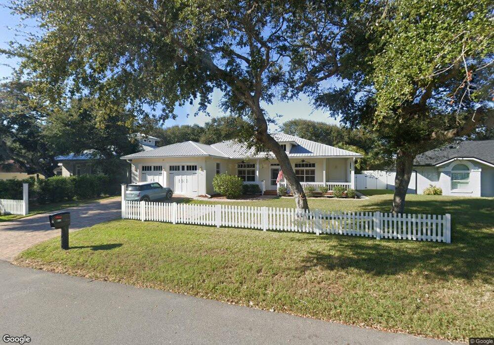 812 E 8th Ave, New Smyrna Beach, FL 32169 - photo 1