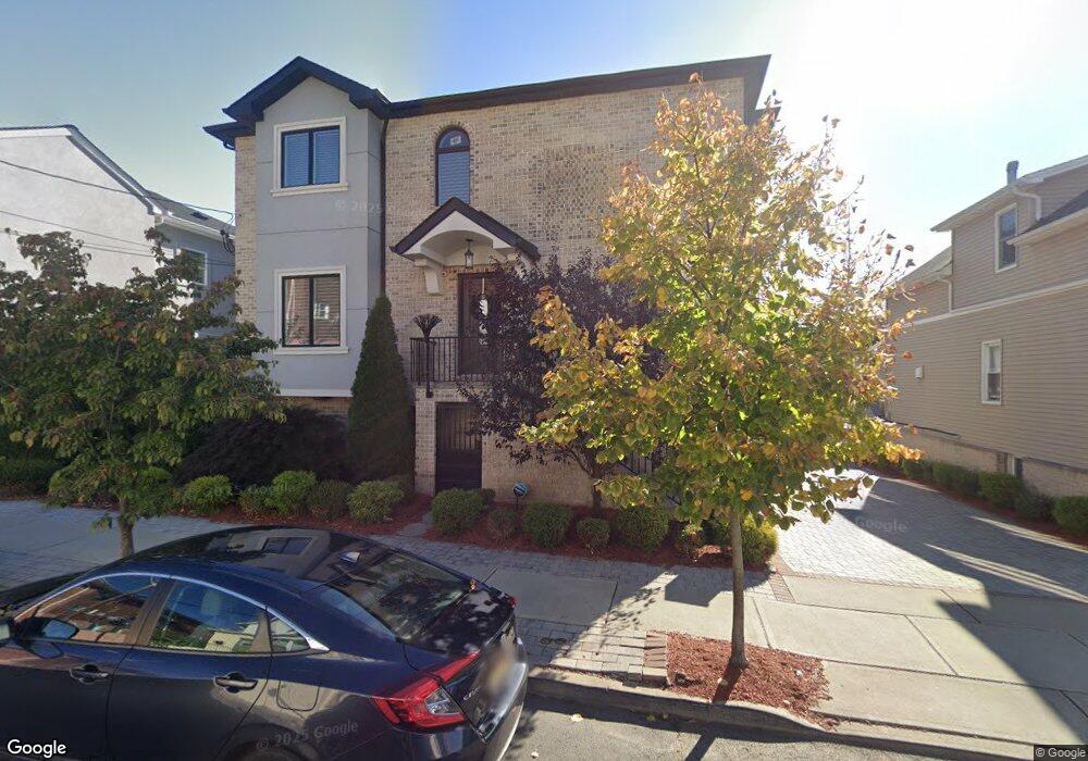 318 3rd St, Cliffside Park, NJ 07010 - photo 1