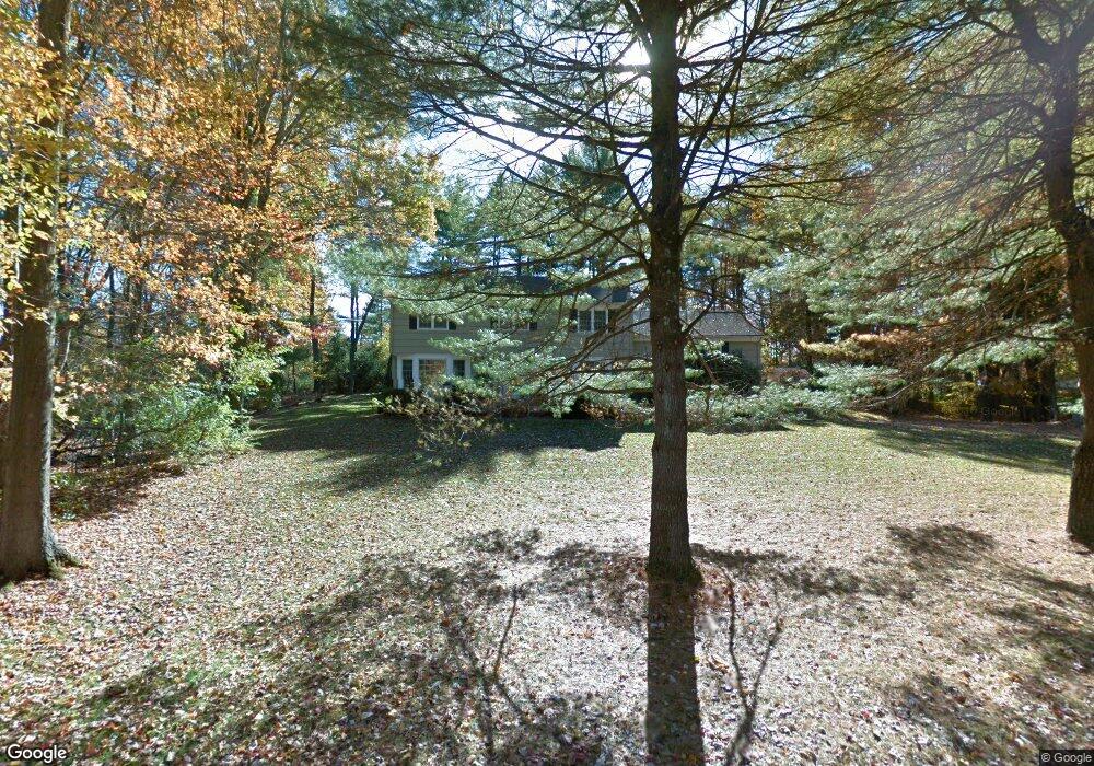 8 Stoneboat Rd, Westport, CT 06880 - photo 1