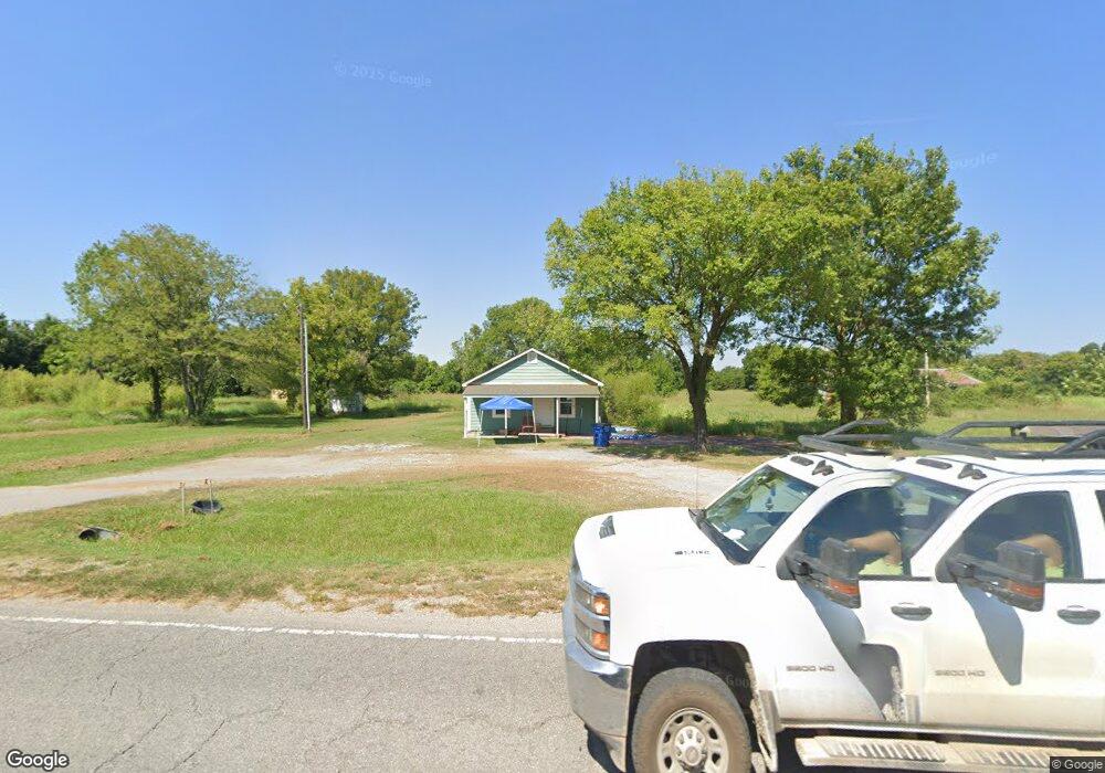 509 W Joe Koelsch Dr, Locust Grove, OK 74352 - photo 1