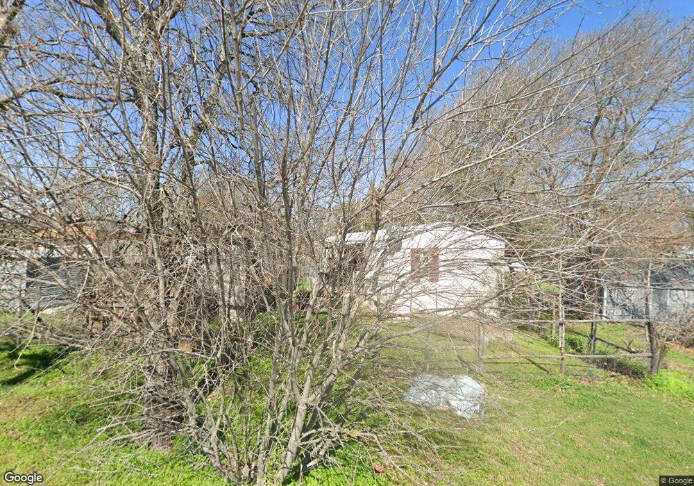 328 Western Lake Dr, Weatherford, TX 76087 - photo 1