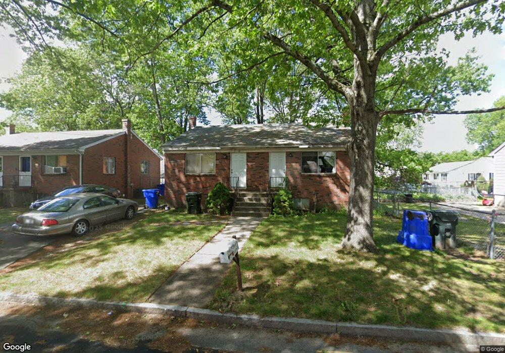 110 Samuel St unit 112, Springfield, MA 01109 - photo 1