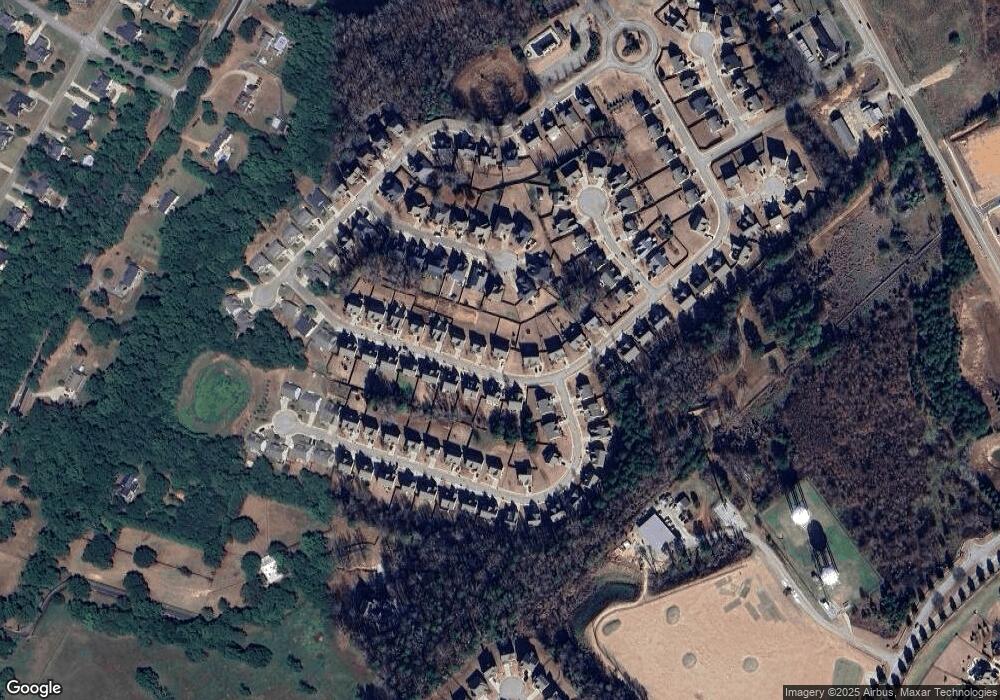 494 Freedom Pkwy, Hoschton, GA 30548 - photo 1