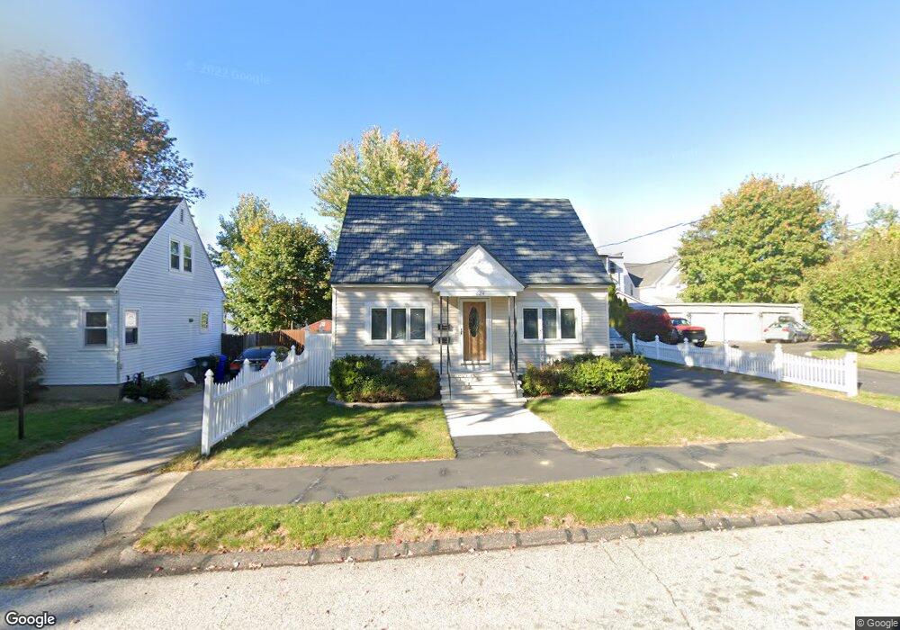 624 Dix St, Manchester, NH 03103 - photo 1