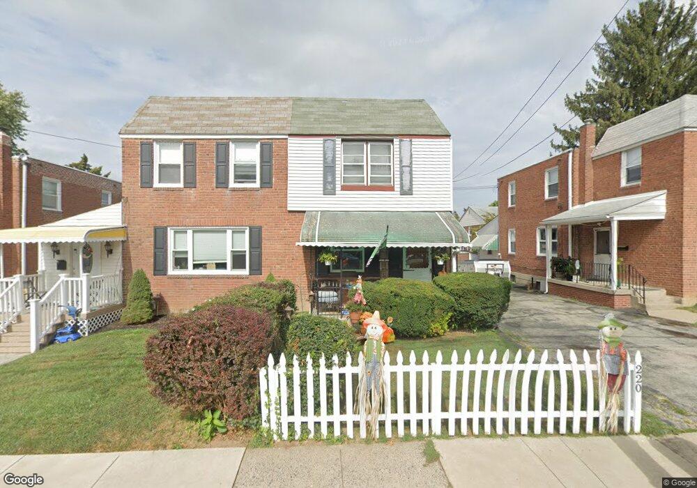 220 Williams Rd, Bryn Mawr, PA 19010 - photo 1