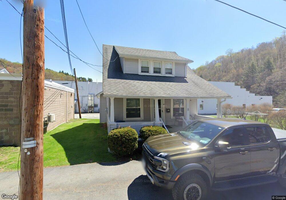8 Clark St, Honesdale, PA 18431 - photo 1