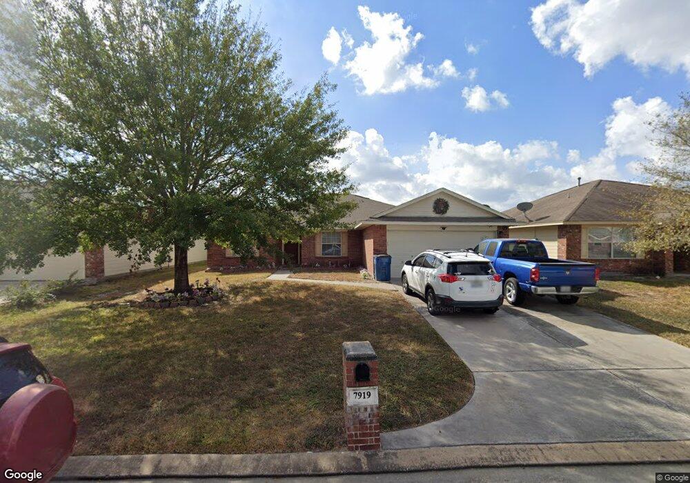 7919 Longshire Ln, Houston, TX 77040 - photo 1