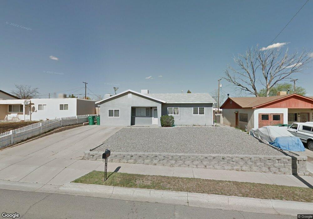 3710 Highland View Dr, Farmington, NM 87402 - photo 1