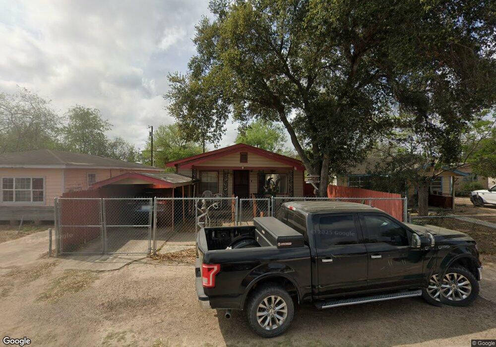 516 E Hawk Ave, Pharr, TX 78577 - photo 1