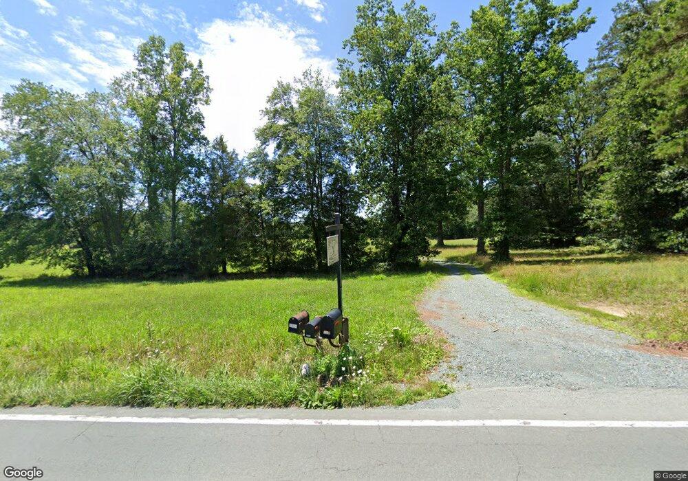 2935 Thomas Jefferson Pkwy, Charlottesville, VA 22902 - photo 1