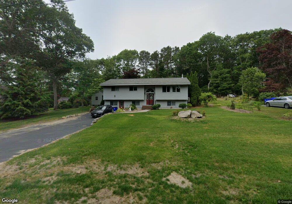 17 Quamhassett Rd, Buzzards Bay, MA 02532 - photo 1