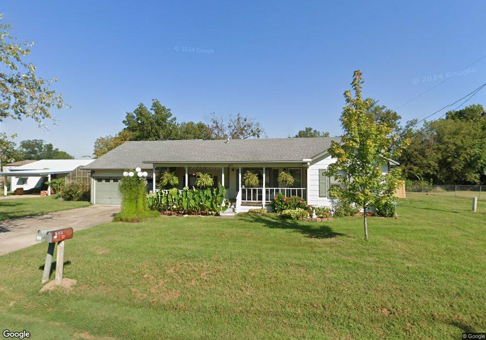 103 SE 5th St, Muldrow, OK 74948 - photo 1