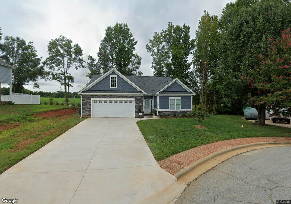 3008 Kern Dr, Salisbury, NC 28147 - photo 1