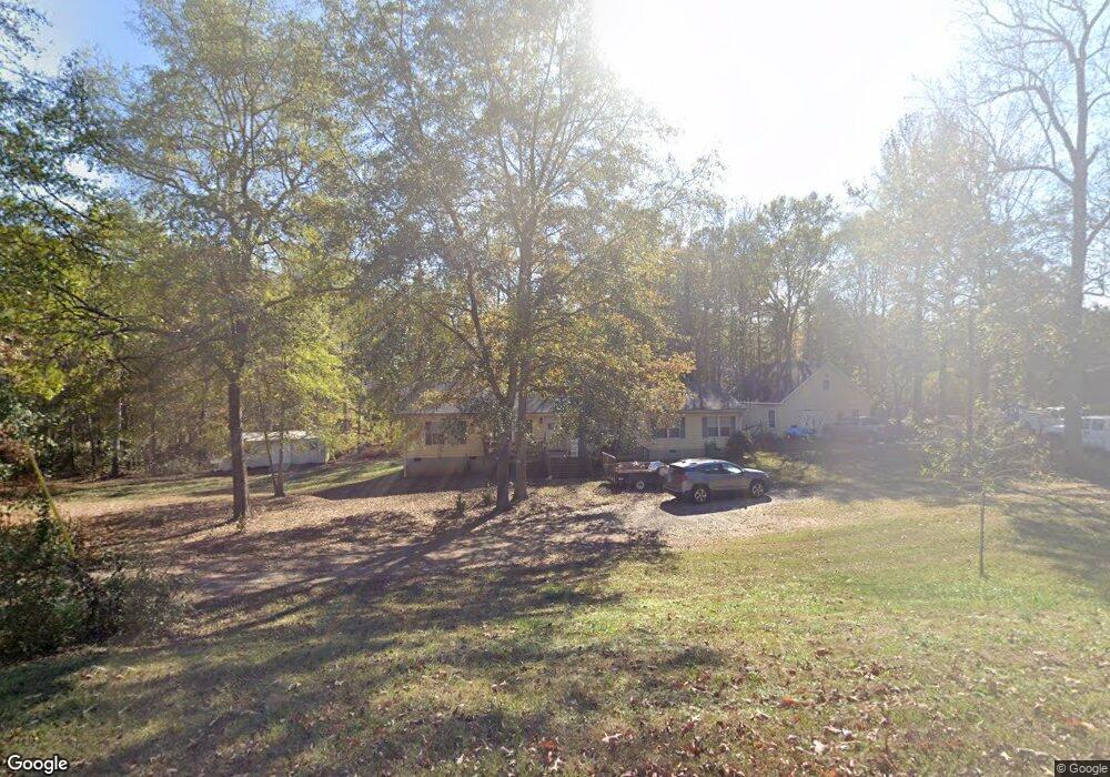 335 Oak Hill Cir, Covington, GA 30016 - photo 1