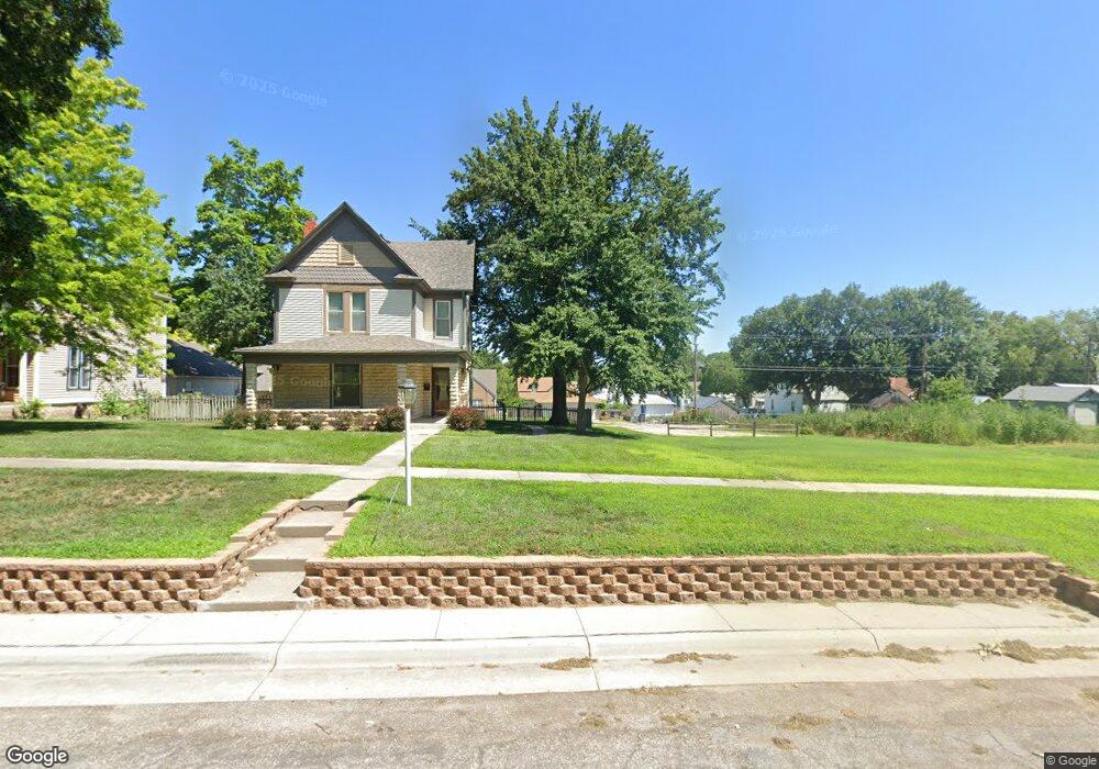 434 W 7th St, Concordia, KS 66901 - photo 1