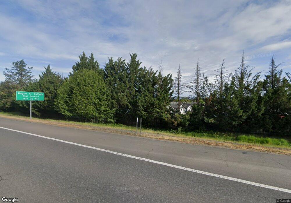 1898 Pacific Crest Dr, Grants Pass, OR 97527 - photo 1