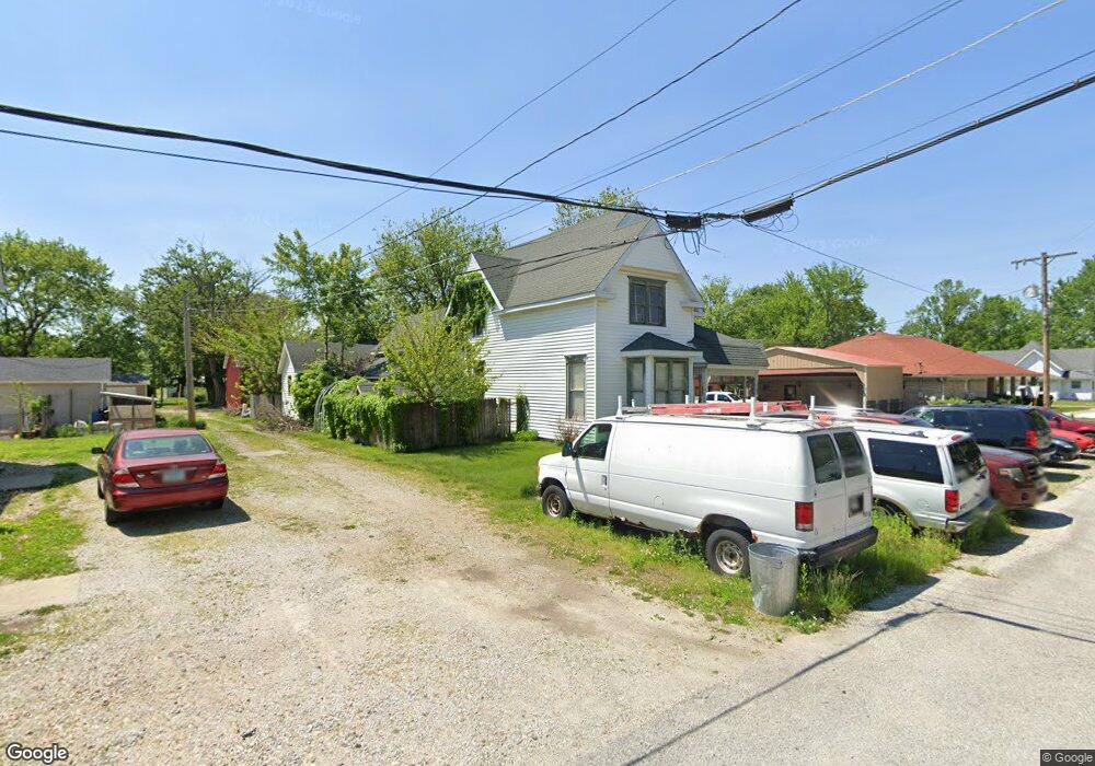 112 S B St, Thorntown, IN 46071 - photo 1