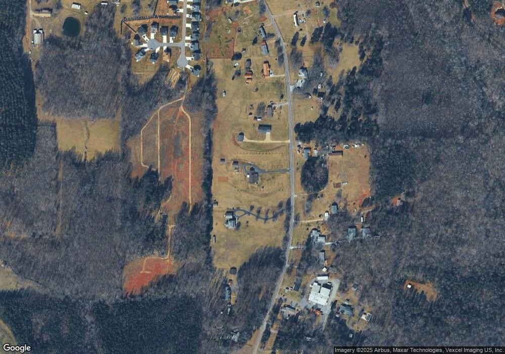 188 Elmwood Rd, Statesville, NC 28625 - photo 1