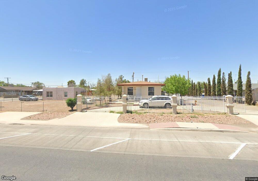 7874 N Loop Dr, El Paso, TX 79915 - photo 1