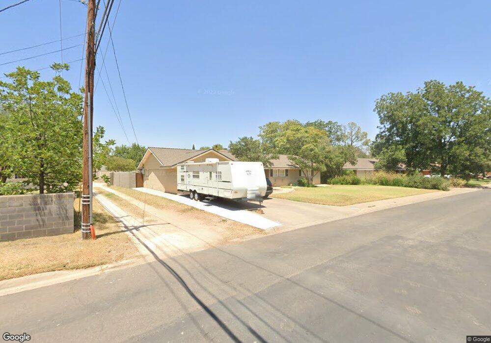 1614 W Pecan Ave, Midland, TX 79705 - photo 1