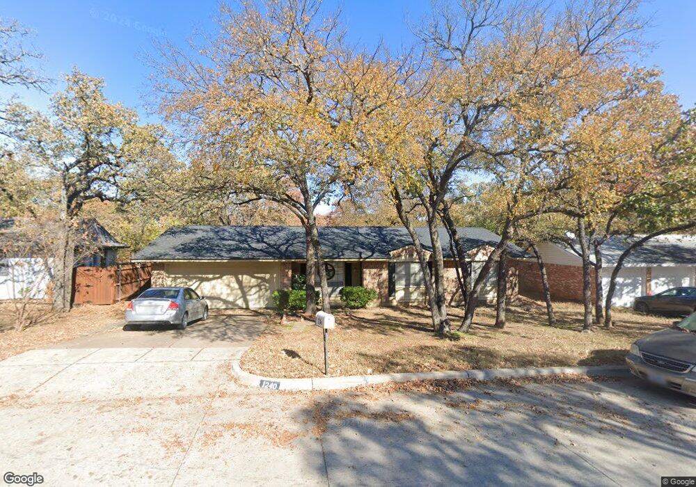 1240 King Dr, Bedford, TX 76022 - photo 1