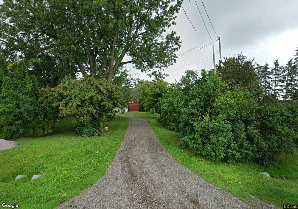 11340 E Coldwater Rd, Davison, MI 48423 - photo 1