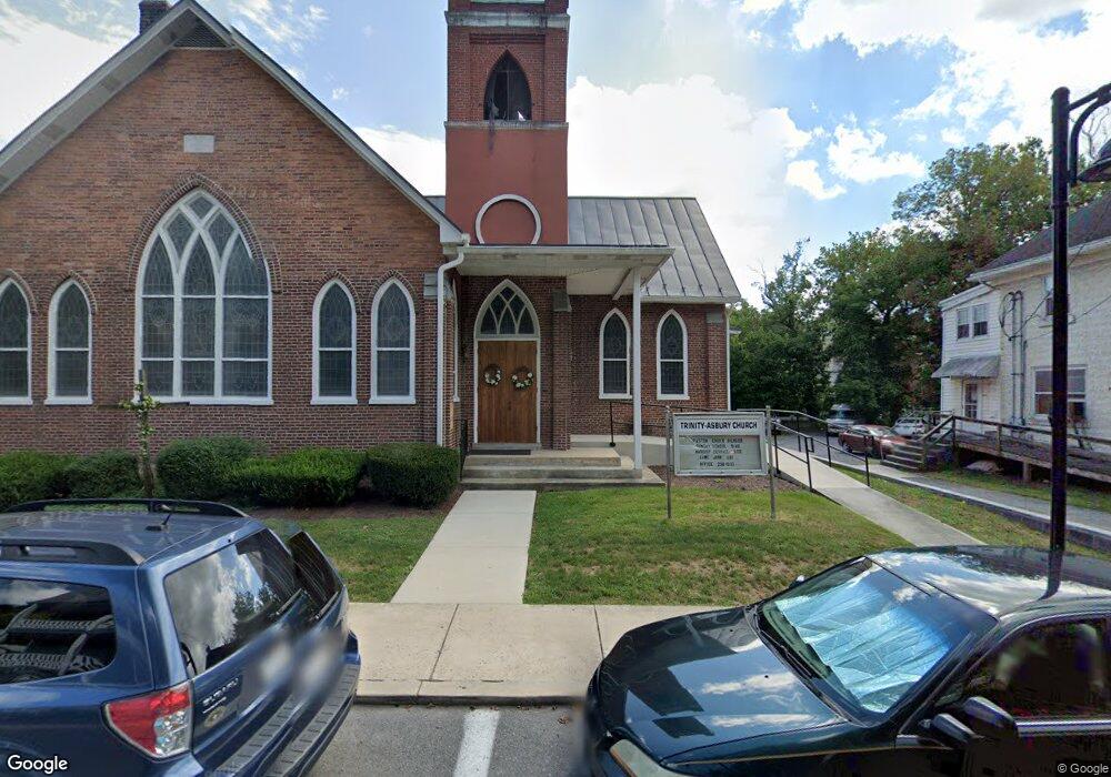 106 Wilkes St, Berkeley Springs, WV 25411 - photo 1