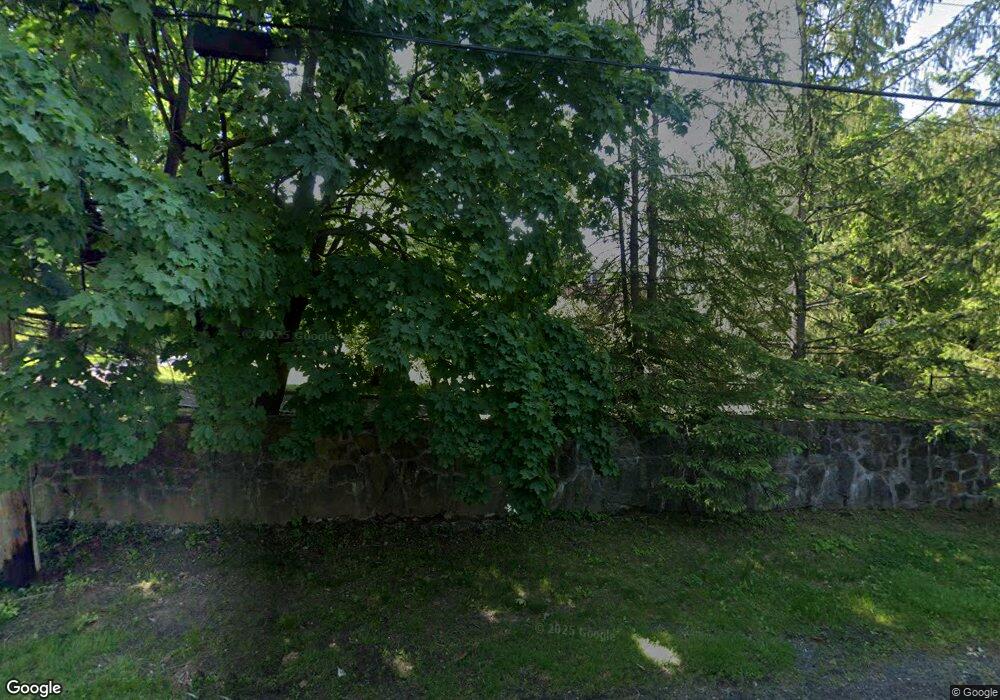 229 Osborn Rd, Harrison, NY 10528 - photo 1