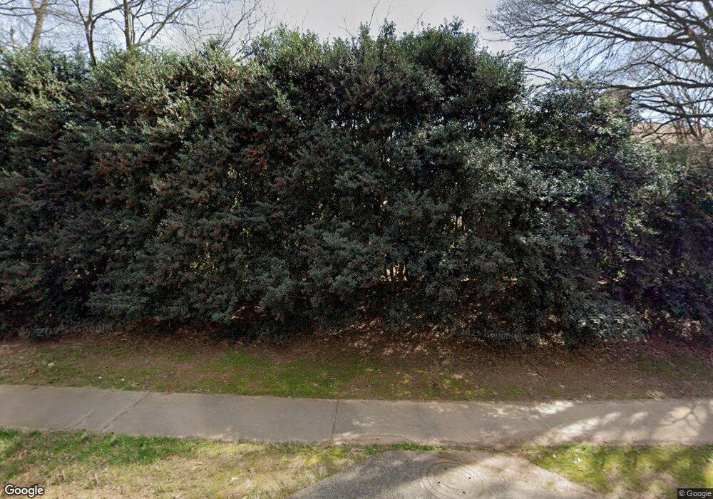 905 Bridge Ln SE, Smyrna, GA 30082 - photo 1