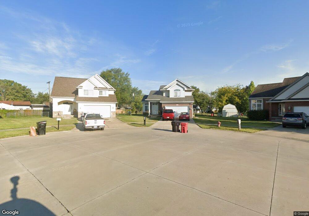 16221 Guest Ct, Roseville, MI 48066 - photo 1