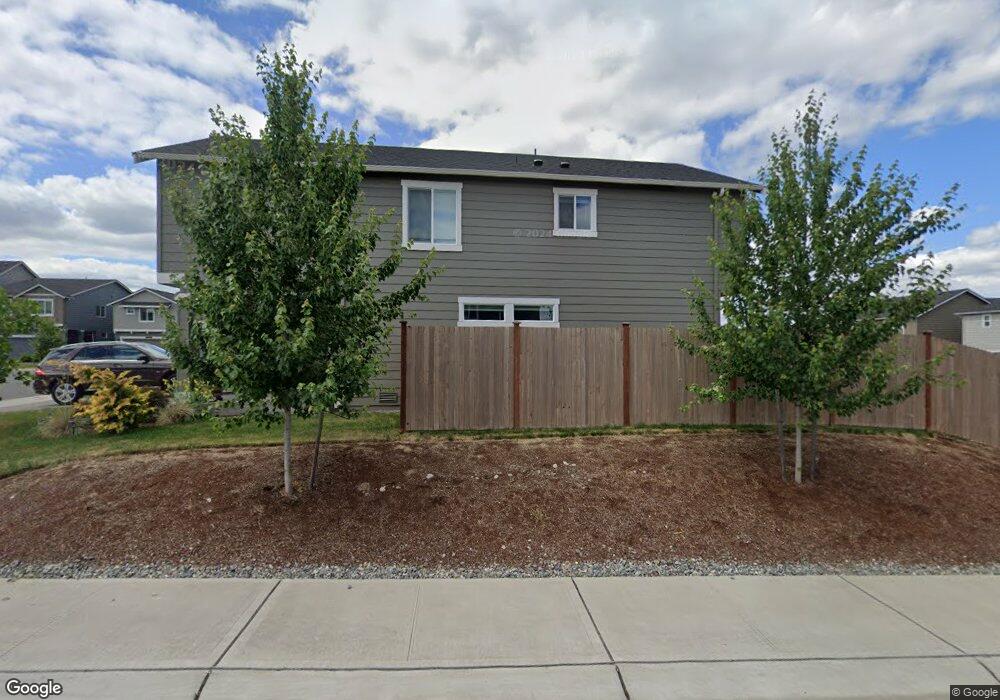 18641 108th Ave E, Puyallup, WA 98374 - photo 1