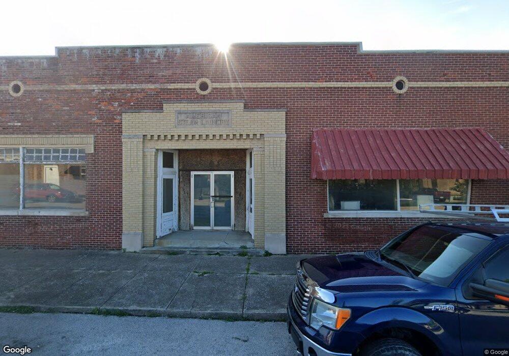 10 SE 4th St, Washington, IN 47501 - photo 1