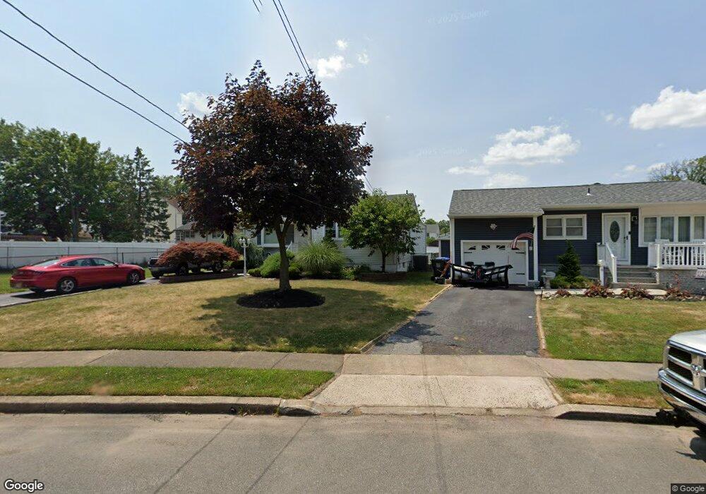 4 Central Ave, Sewaren, NJ 07077 - photo 1
