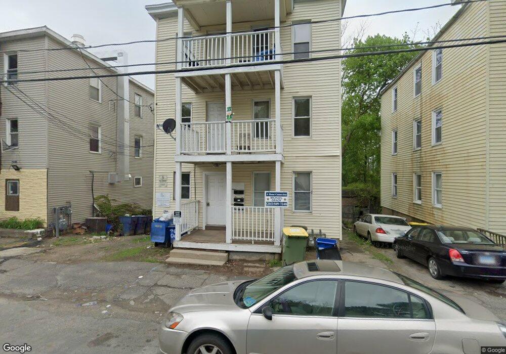 76 Oak St unit 2, Waterbury, CT 06704 - photo 1