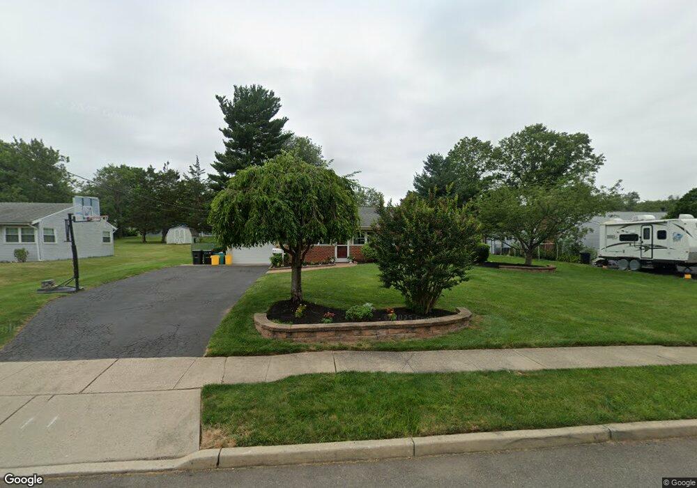 162 Kendall Rd, Kendall Park, NJ 08824 - photo 1