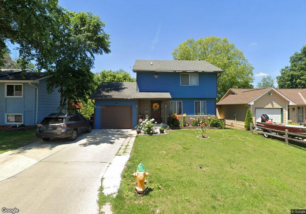 2522 SE 18th St, Des Moines, IA 50320 - photo 1