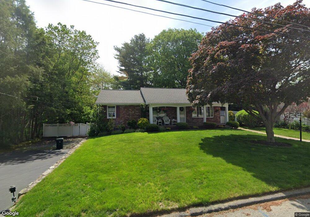 11 Lawnacre Dr, Greenville, RI 02828 - photo 1