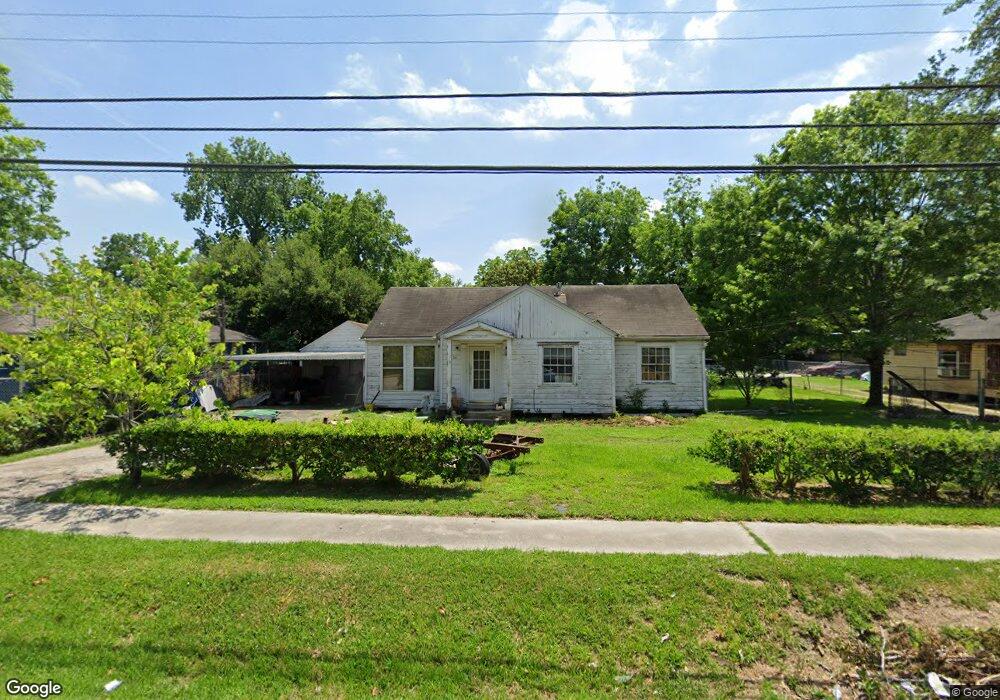8820 Lomax St, Houston, TX 77093 - photo 1