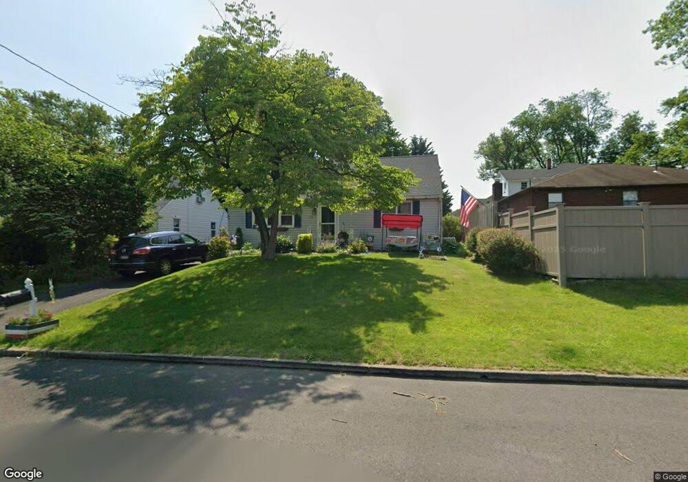 1701 Willow Ave, Hatboro, PA 19040 - photo 1